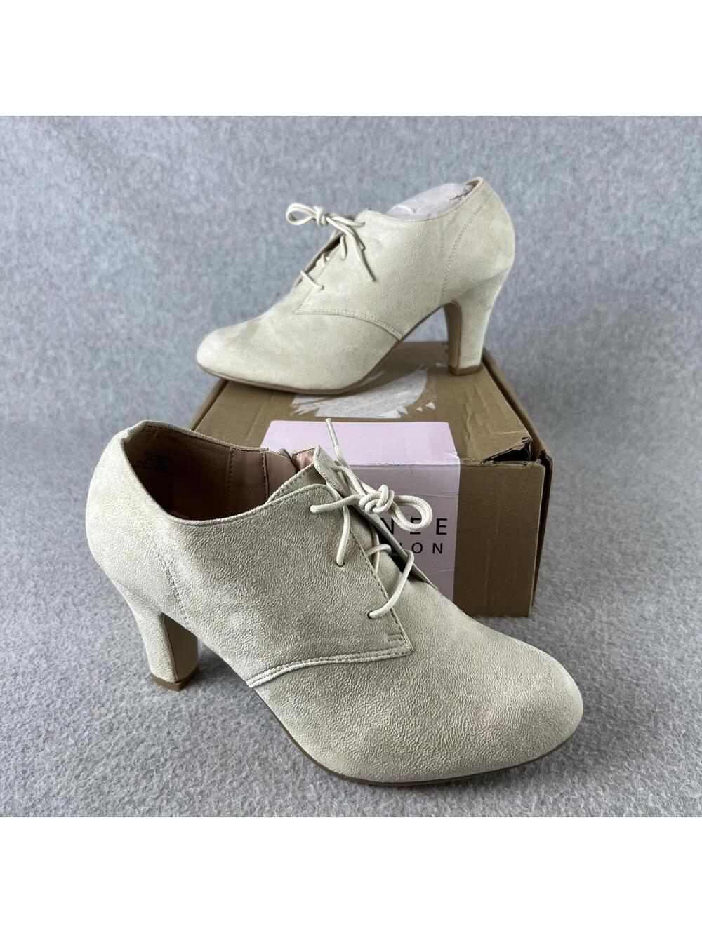 Journee Collection Faux Suede Booties Womens 8.5 Chucky High Heels Ivory